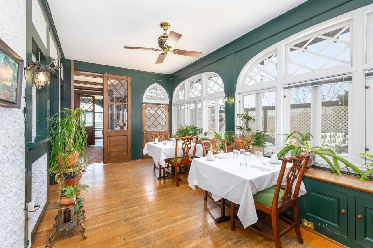 وينستون سالم The Shaffner Inn المظهر الخارجي الصورة