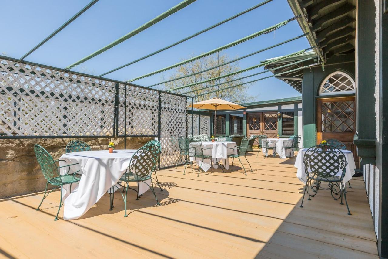 وينستون سالم The Shaffner Inn المظهر الخارجي الصورة