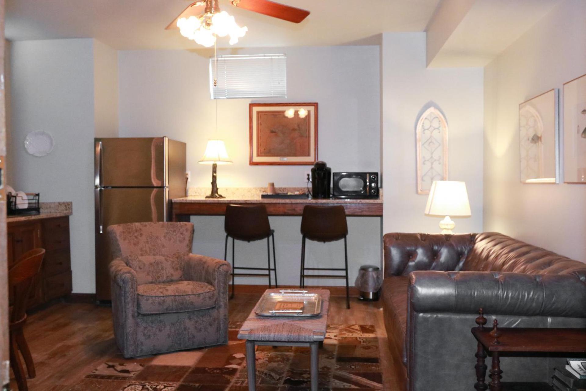 وينستون سالم The Shaffner Inn المظهر الخارجي الصورة